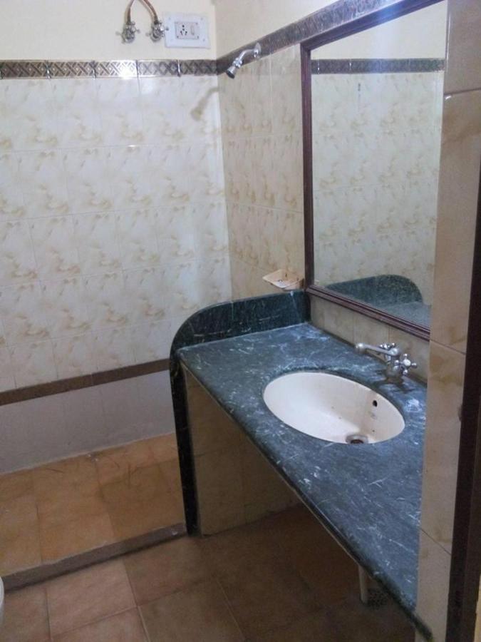 Gargi Girls Hostel Джодхпур Екстер'єр фото